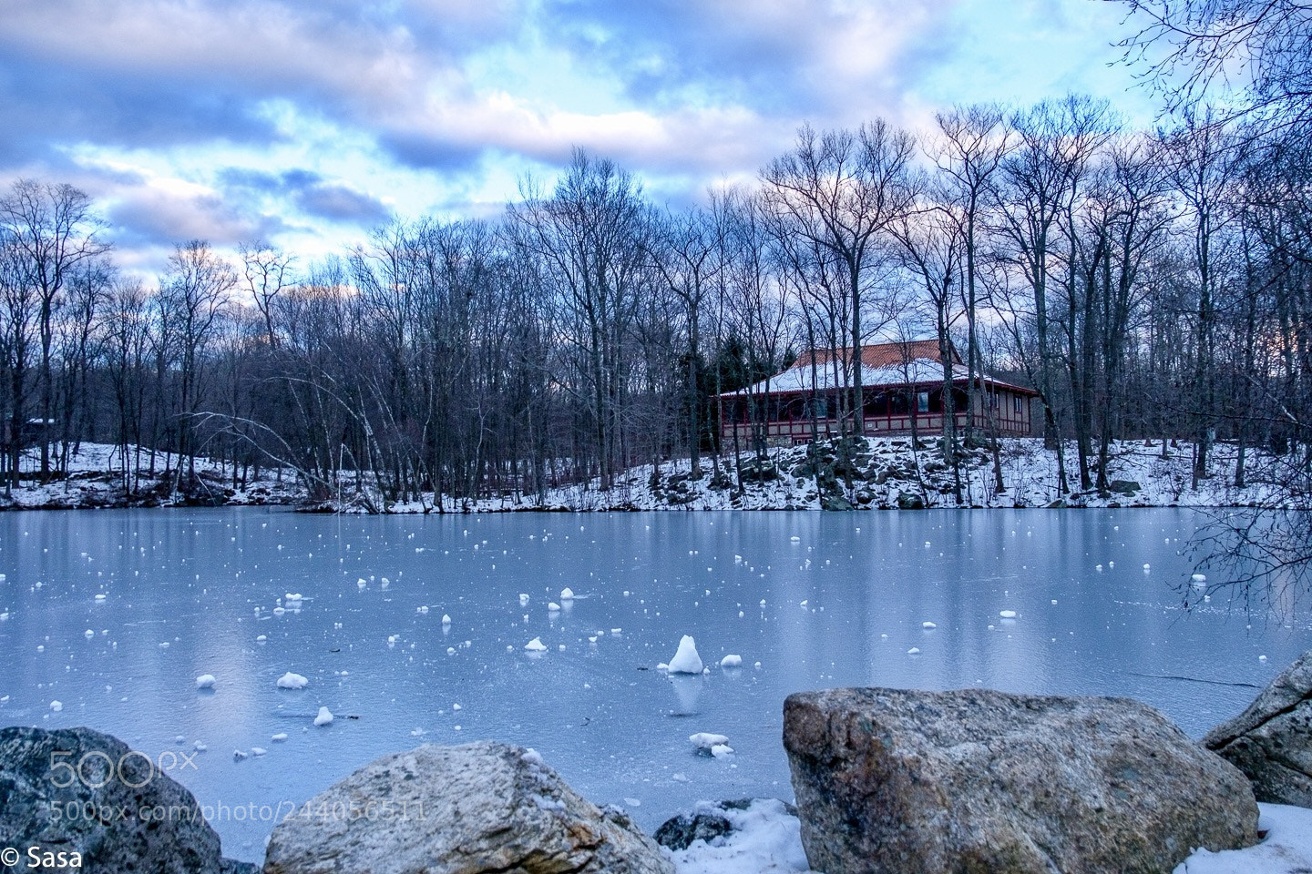 Fujifilm X-Pro2 sample photo. Frozen temple photography
