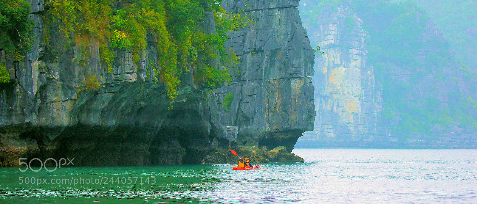 Canon EOS 60D sample photo. Kayaking on bai tu photography