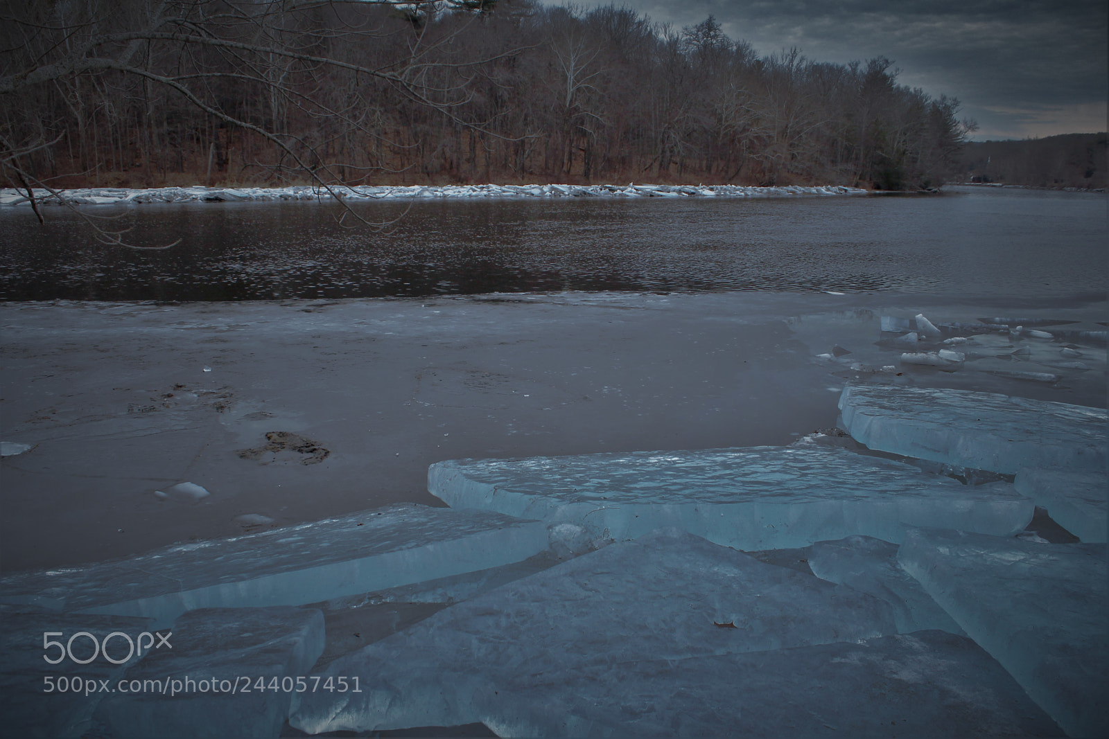 Canon EOS 1300D (EOS Rebel T6 / EOS Kiss X80) sample photo. Ice jam photography