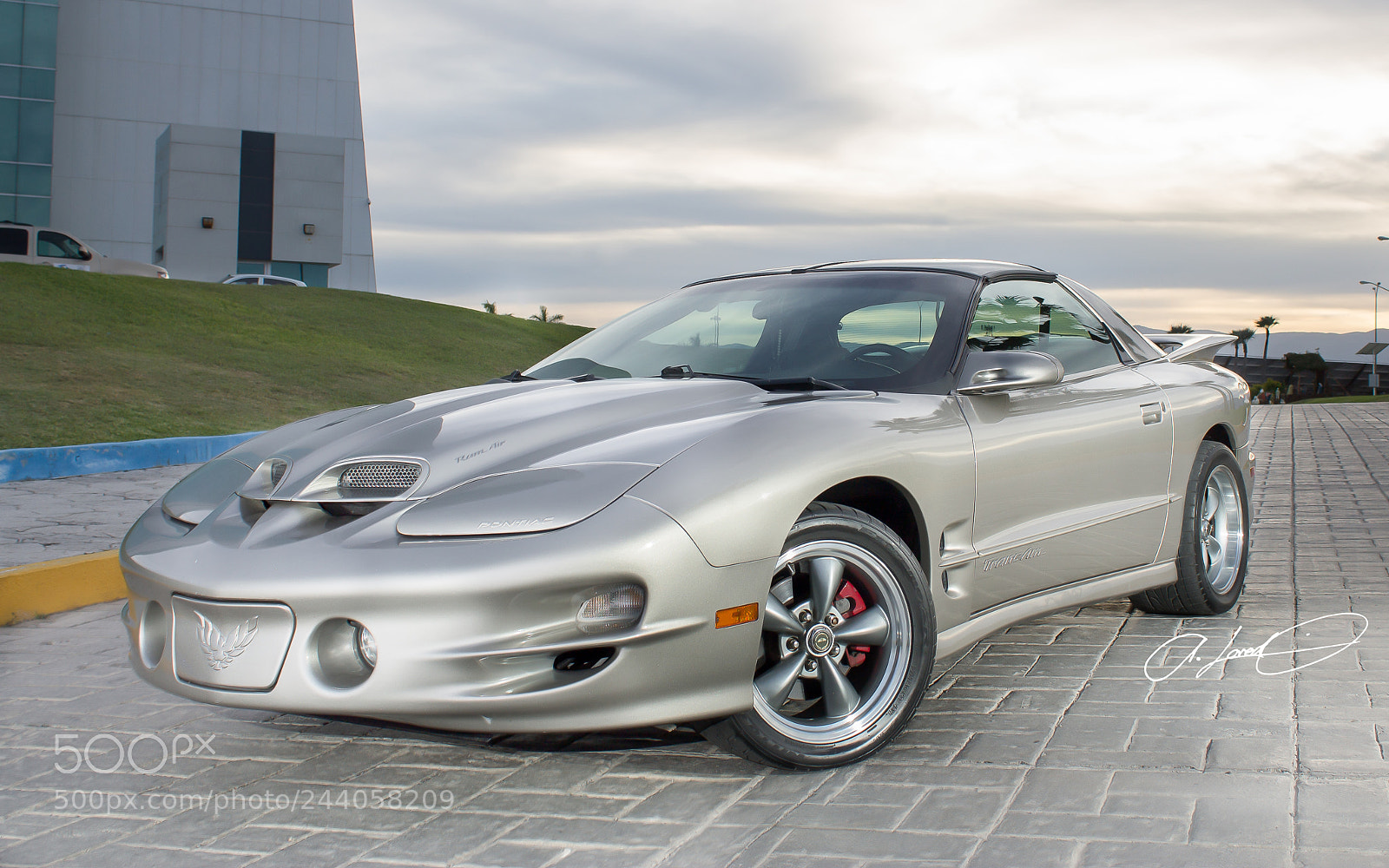 Canon EOS 1100D (EOS Rebel T3 / EOS Kiss X50) sample photo. Pontiac trans am 2000 photography