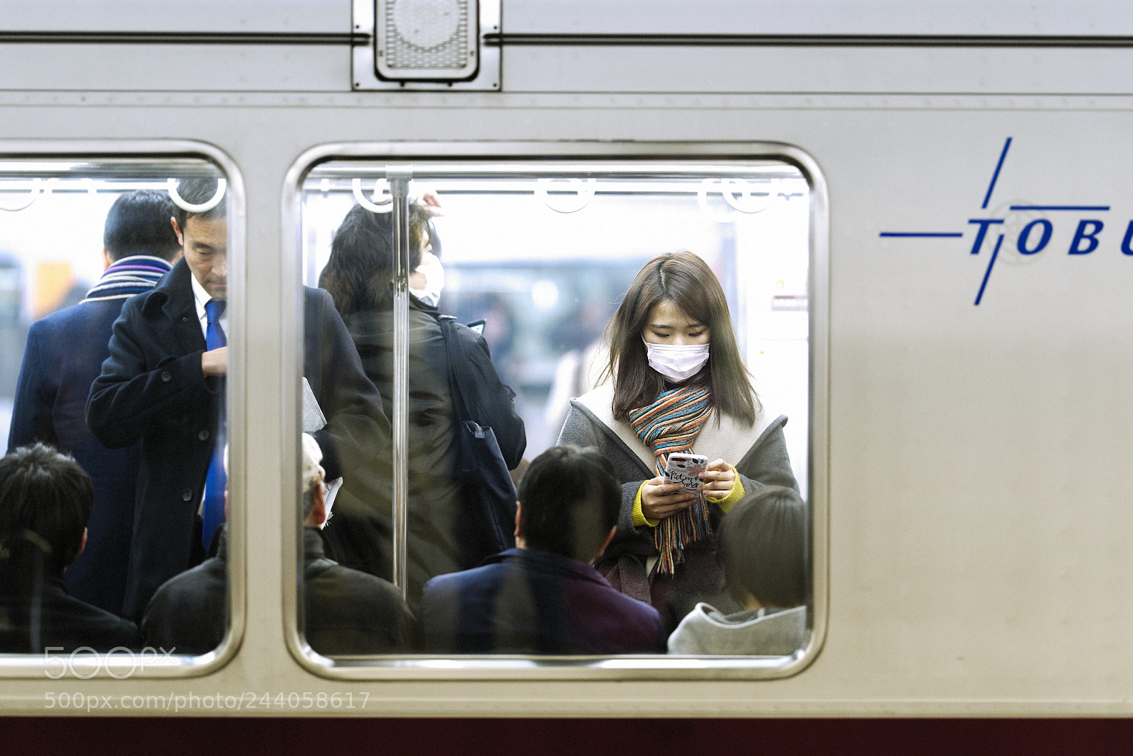 Nikon D800 sample photo. Commuters photography