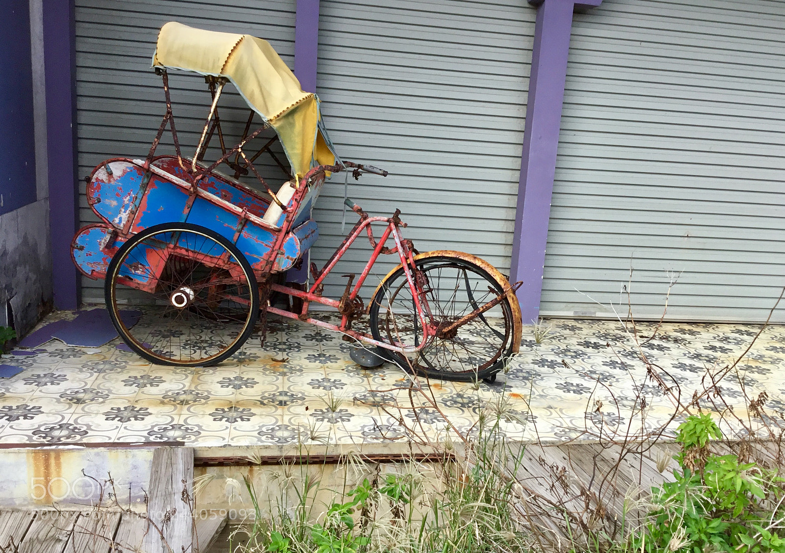 Apple iPad sample photo. The wreck photography