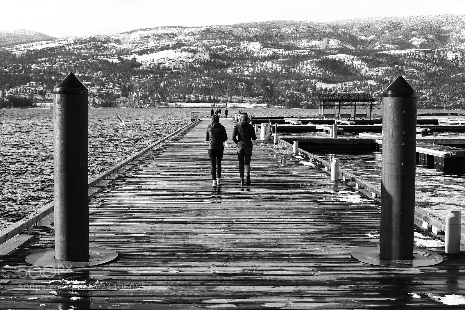 Canon EOS 6D + Canon EF 50mm F1.4 USM sample photo. Women on dock in photography