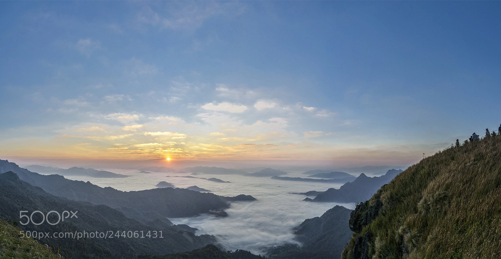 Sony a7 sample photo. Phu chi fa photography
