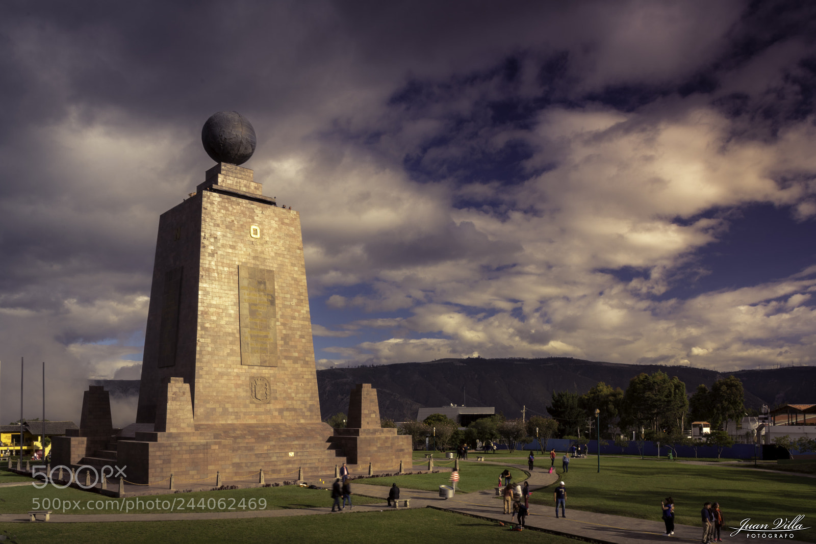 Nikon D7100 sample photo. Mitad del mundo photography