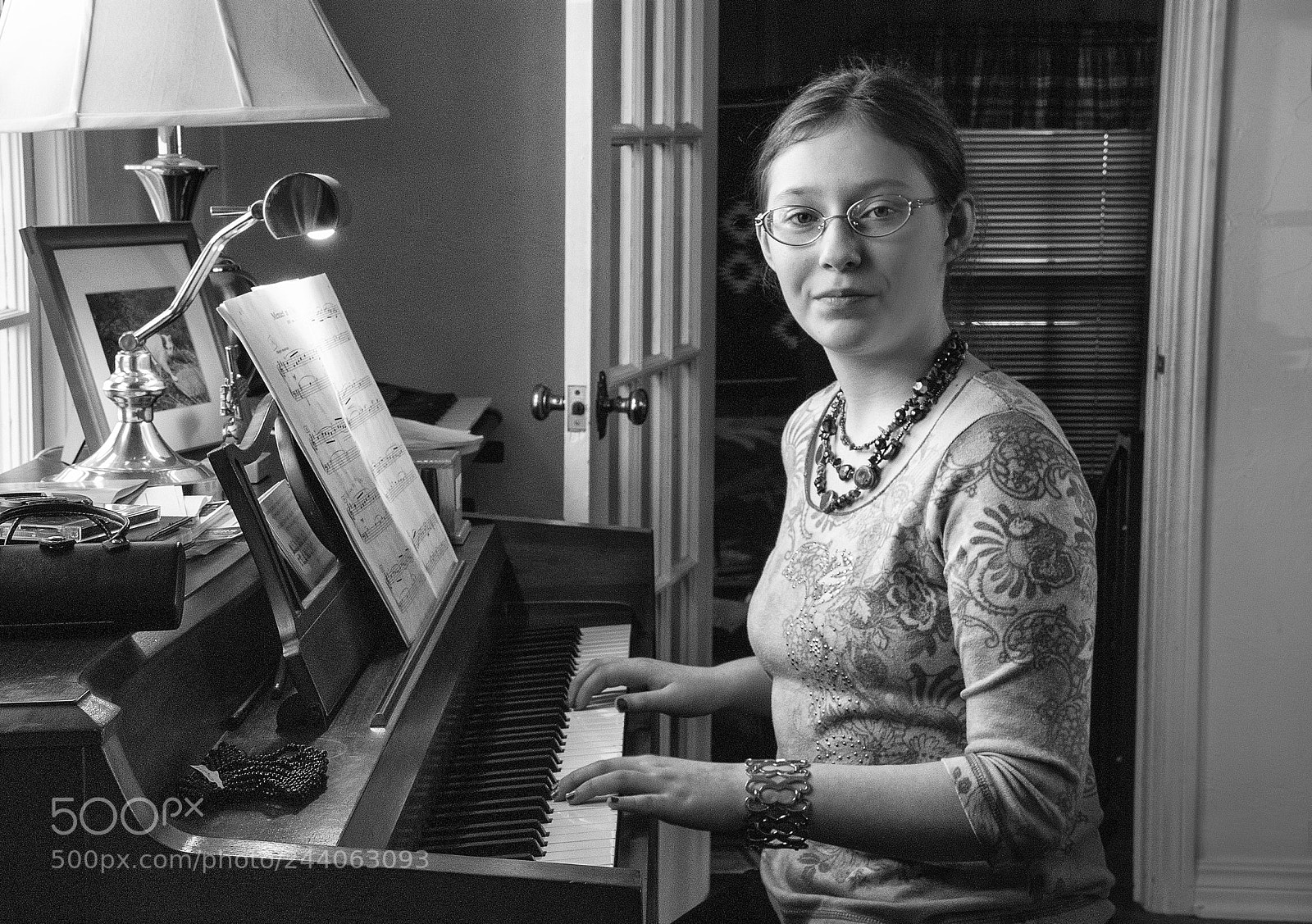 Nikon D80 sample photo. Emmiline practicing piano photography