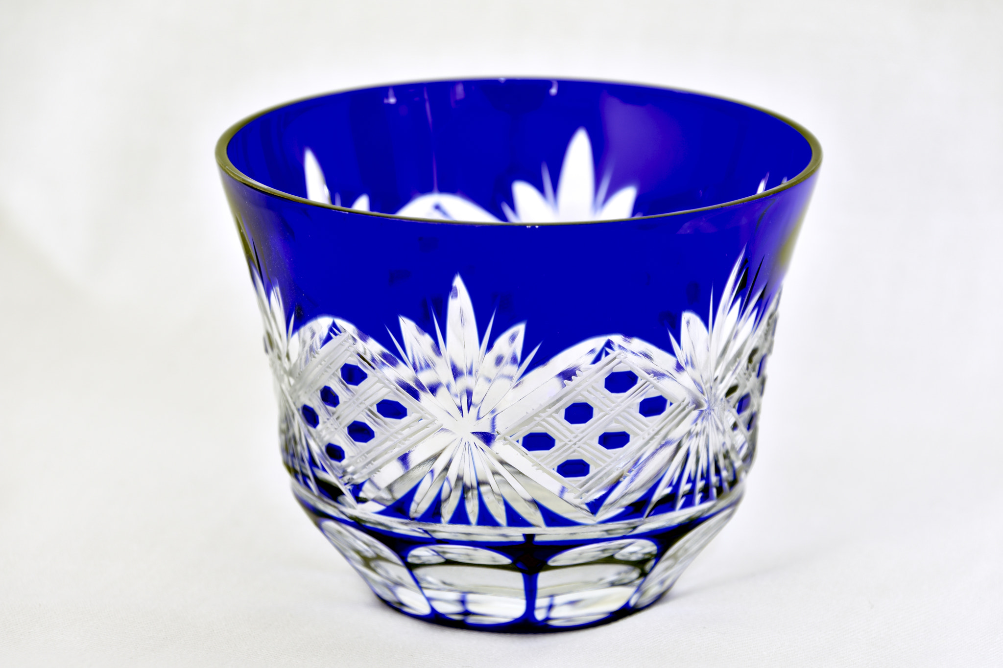 Nikon D7200 sample photo. Shanghai kiriko cut glass photography