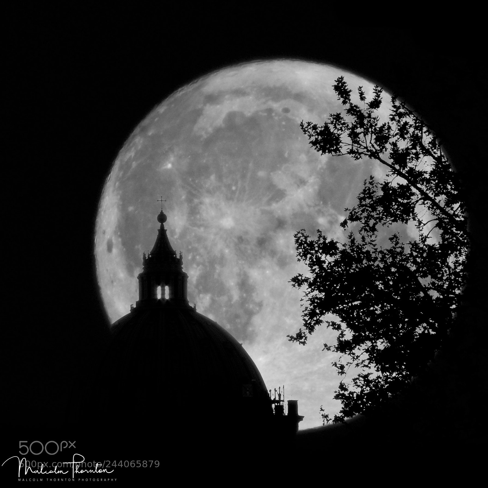 Canon PowerShot G12 sample photo. St. peter's moon photography