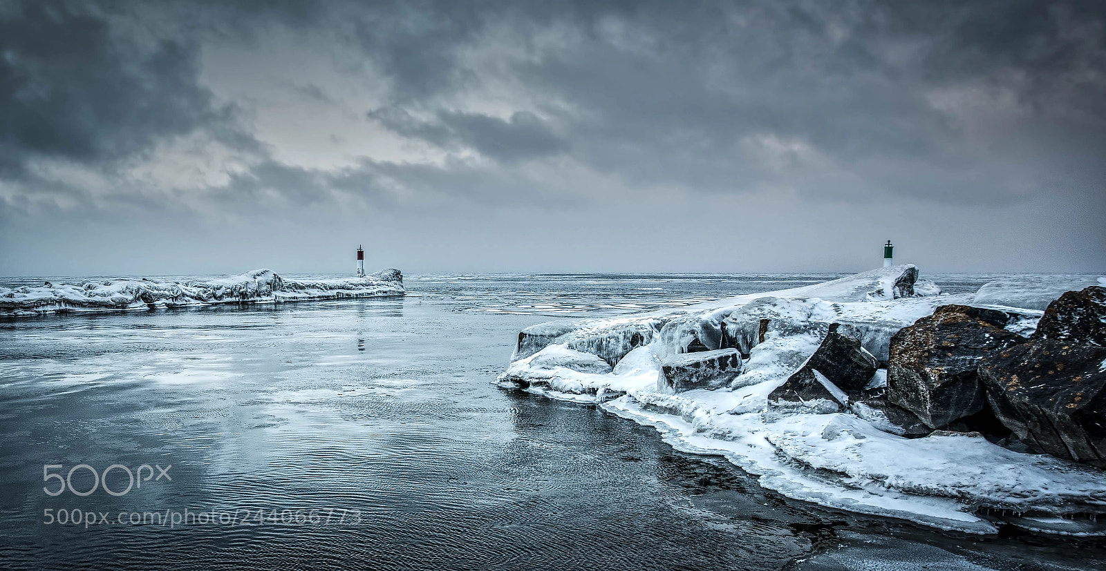 Nikon D810 sample photo. Icy entrance photography