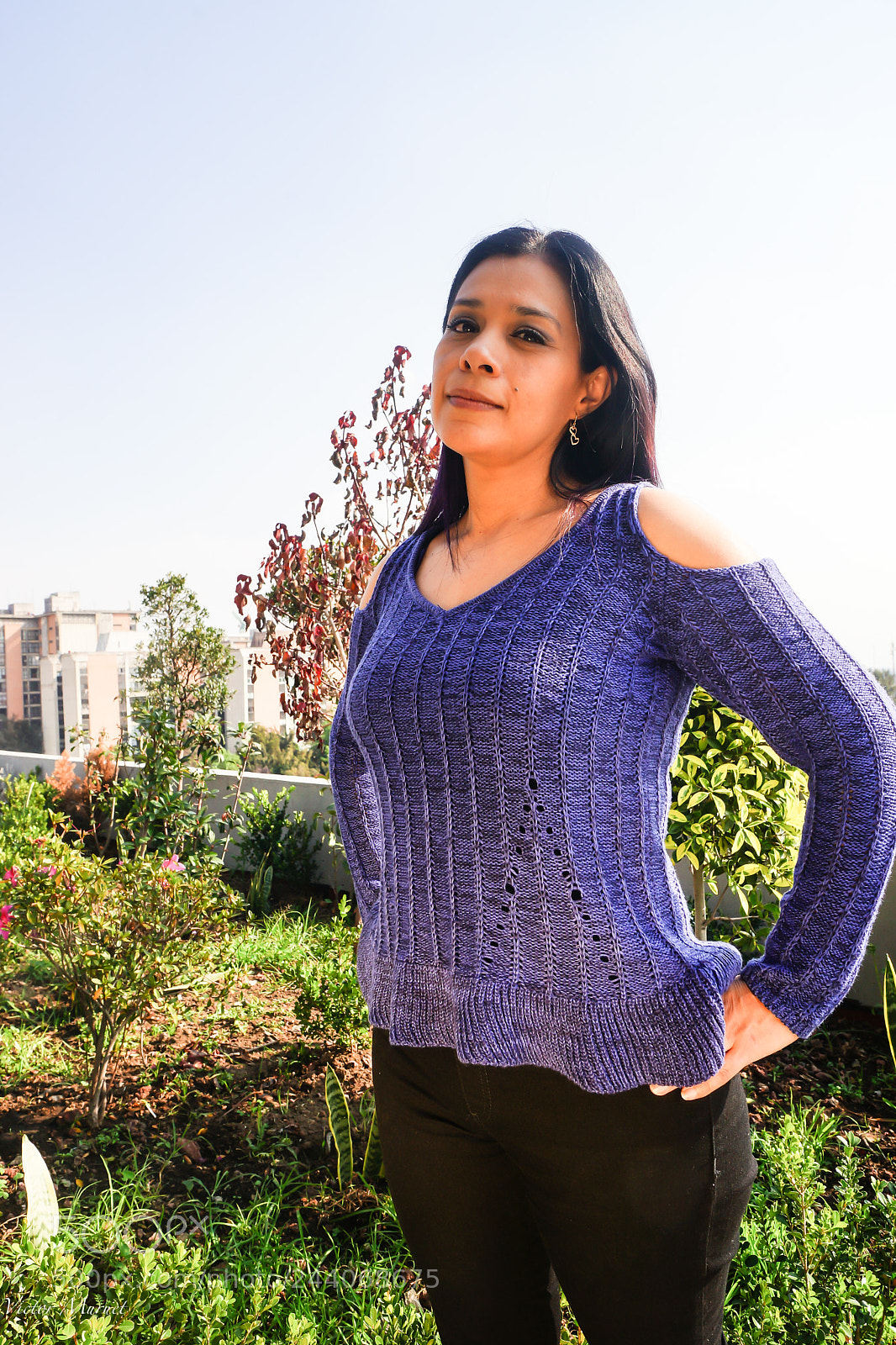 Sony SLT-A99V sample photo. Ericka en la banca photography