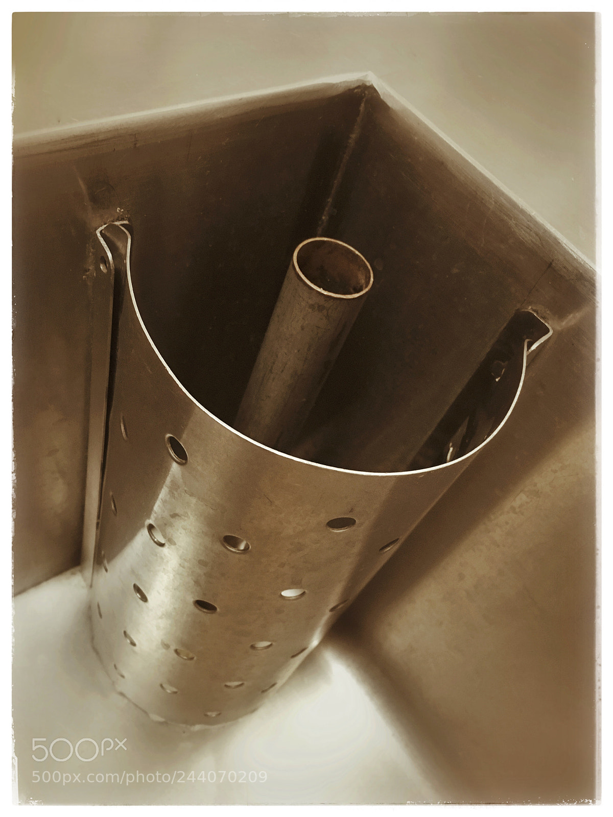 Apple iPhone SE sample photo. Sink strain drain. photography