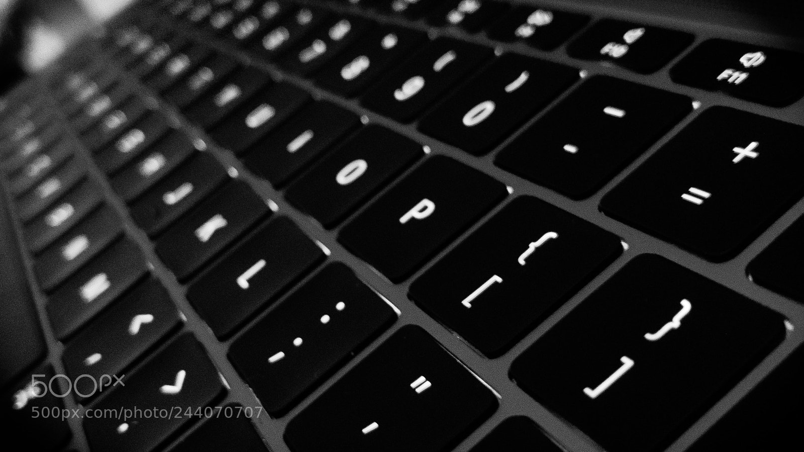 Apple iPhone 7 sample photo. Keybored photography