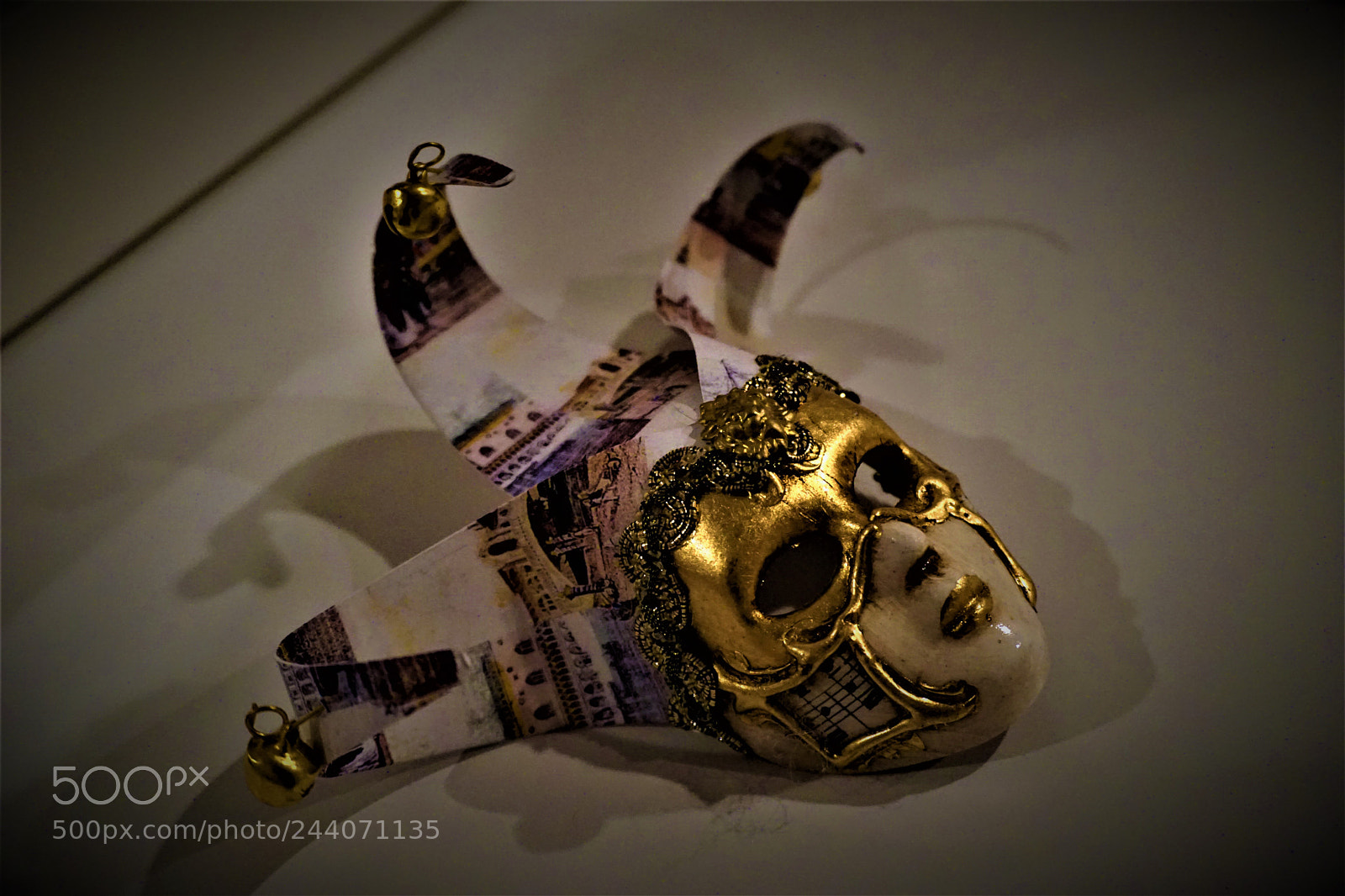 Sony a6000 + Sony E 18-50mm F4-5.6 sample photo. Mask photography