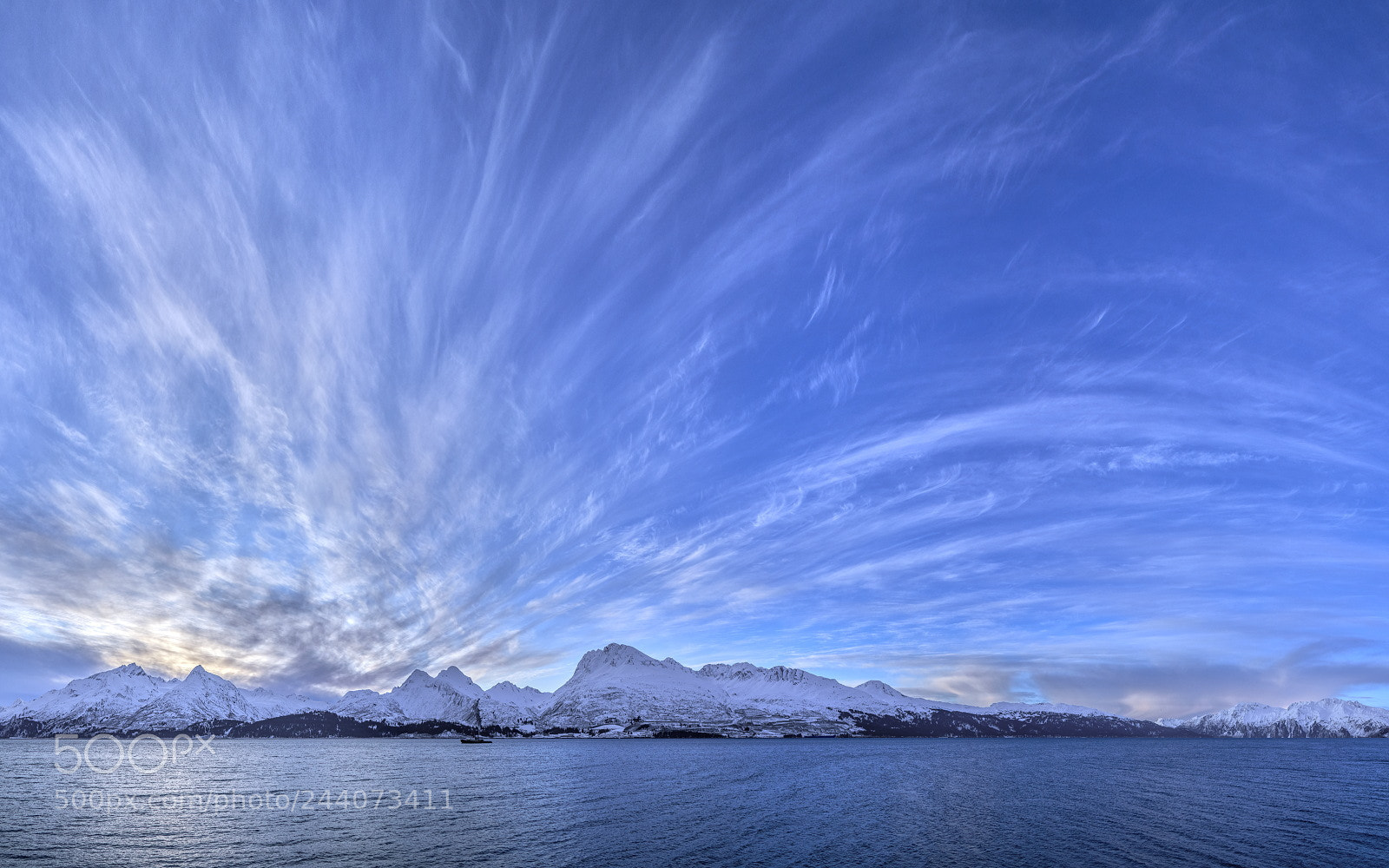 Sony a6300 sample photo. Cloud sprays over port photography