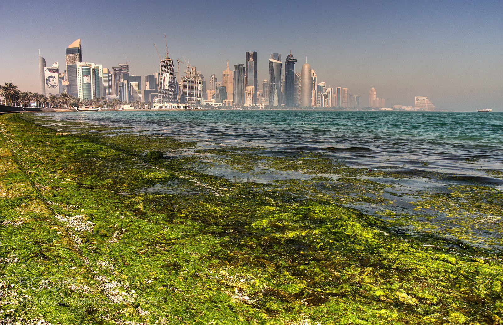 Canon EOS 650D (EOS Rebel T4i / EOS Kiss X6i) sample photo. Doha corniche photography