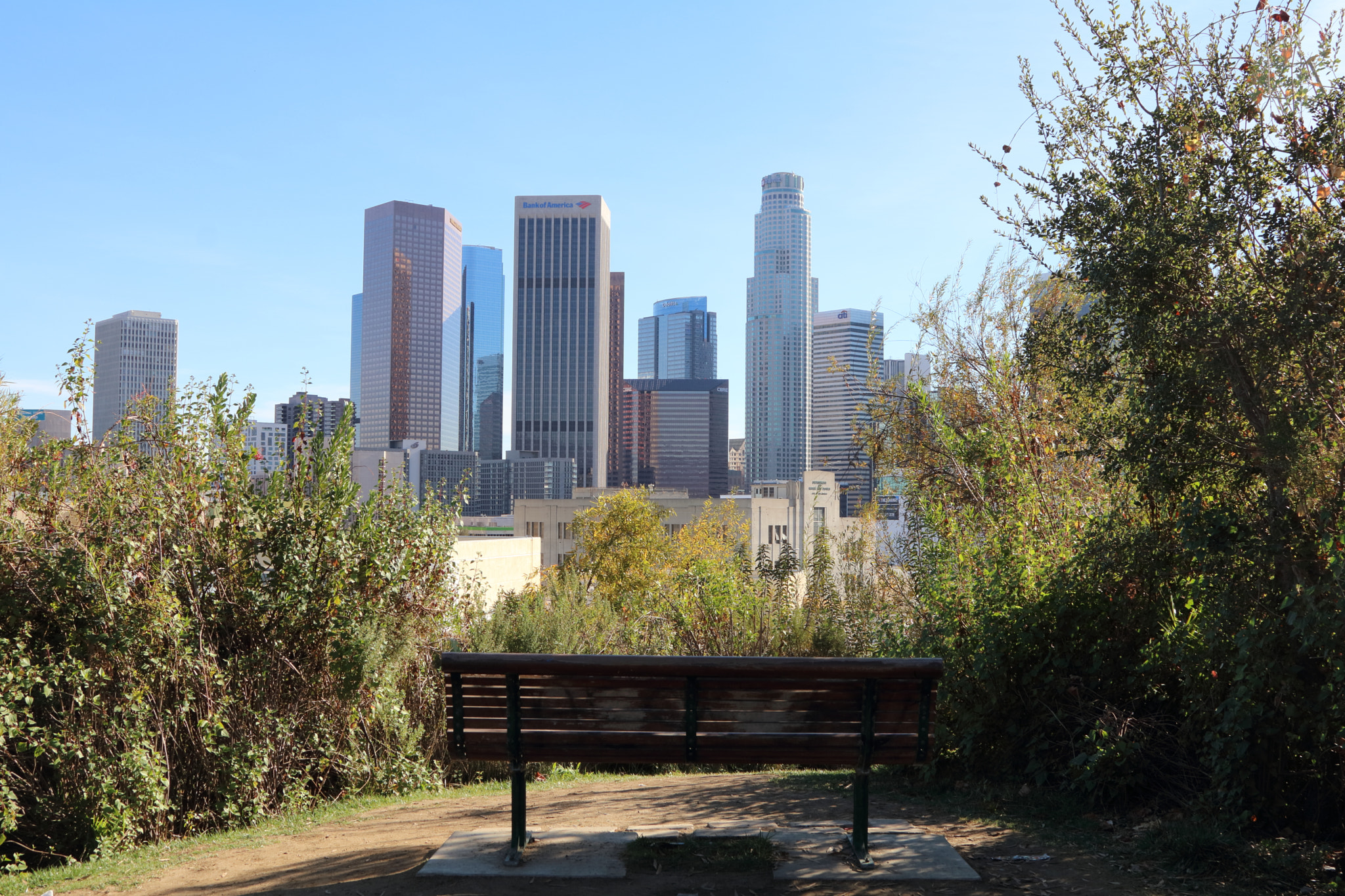 Canon EOS 80D + Canon EF 24-105mm F4L IS USM sample photo. Hermosa park bench photography