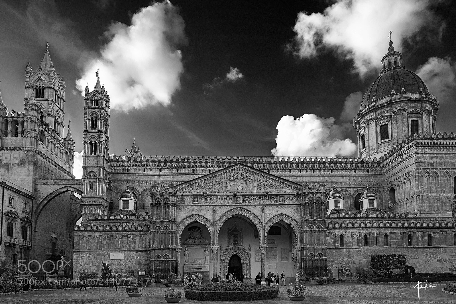 Nikon D800 sample photo. Palermo cathedral photography