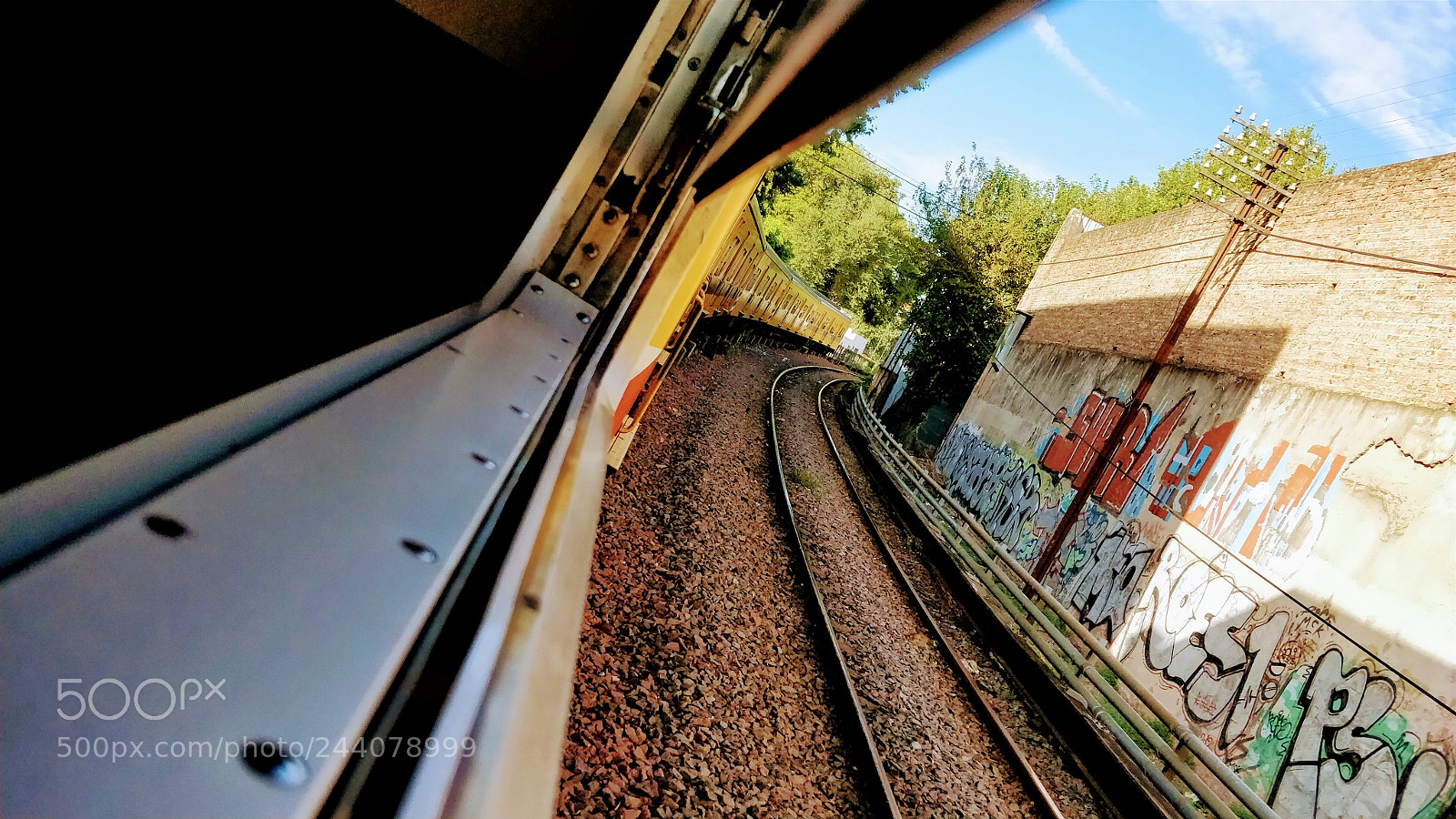 OnePlus 5 sample photo. Commuting photography