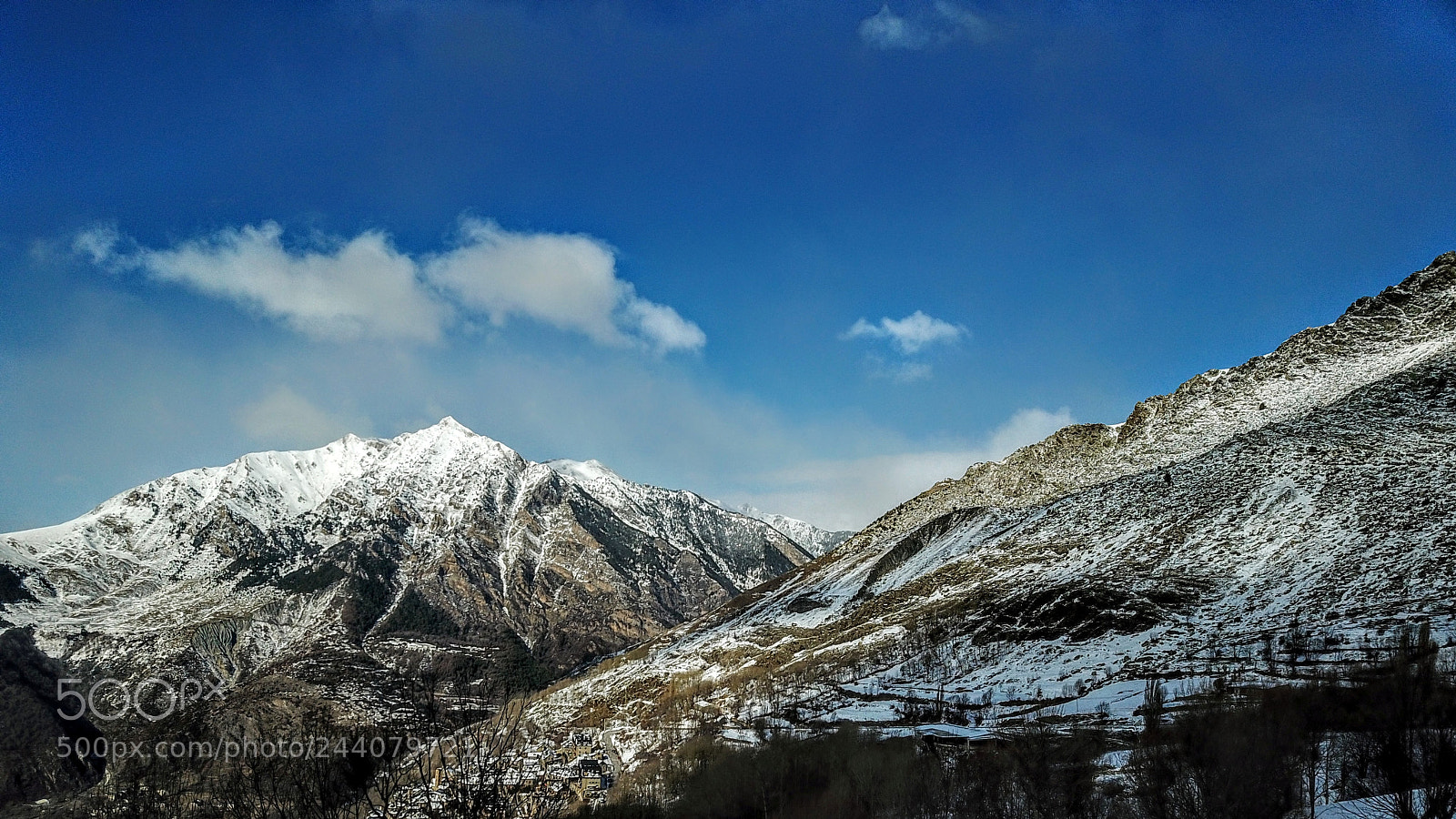 DJI FC220 sample photo. Reaching the peak photography