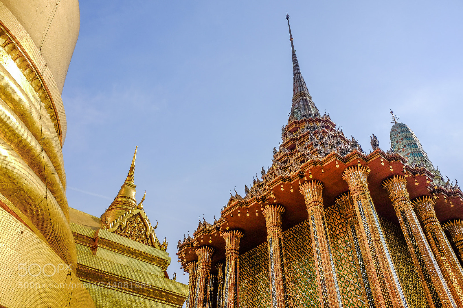 Fujifilm X70 sample photo. The grand palace of photography