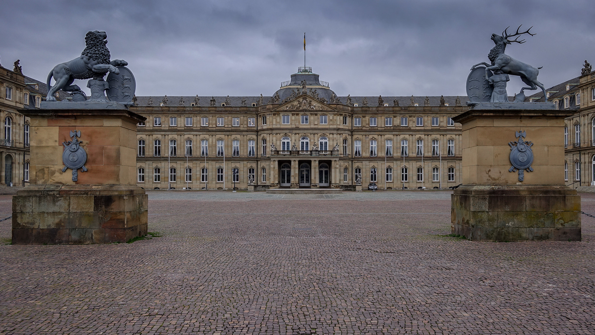 Sony DSC-RX0 sample photo. Neues schloss . stuttgart photography