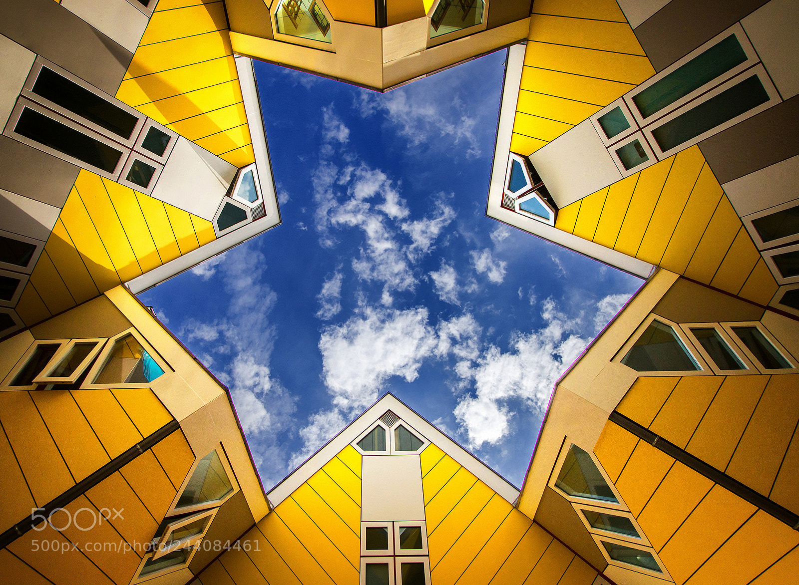 Canon EOS 7D Mark II sample photo. Rotterdam sky photography