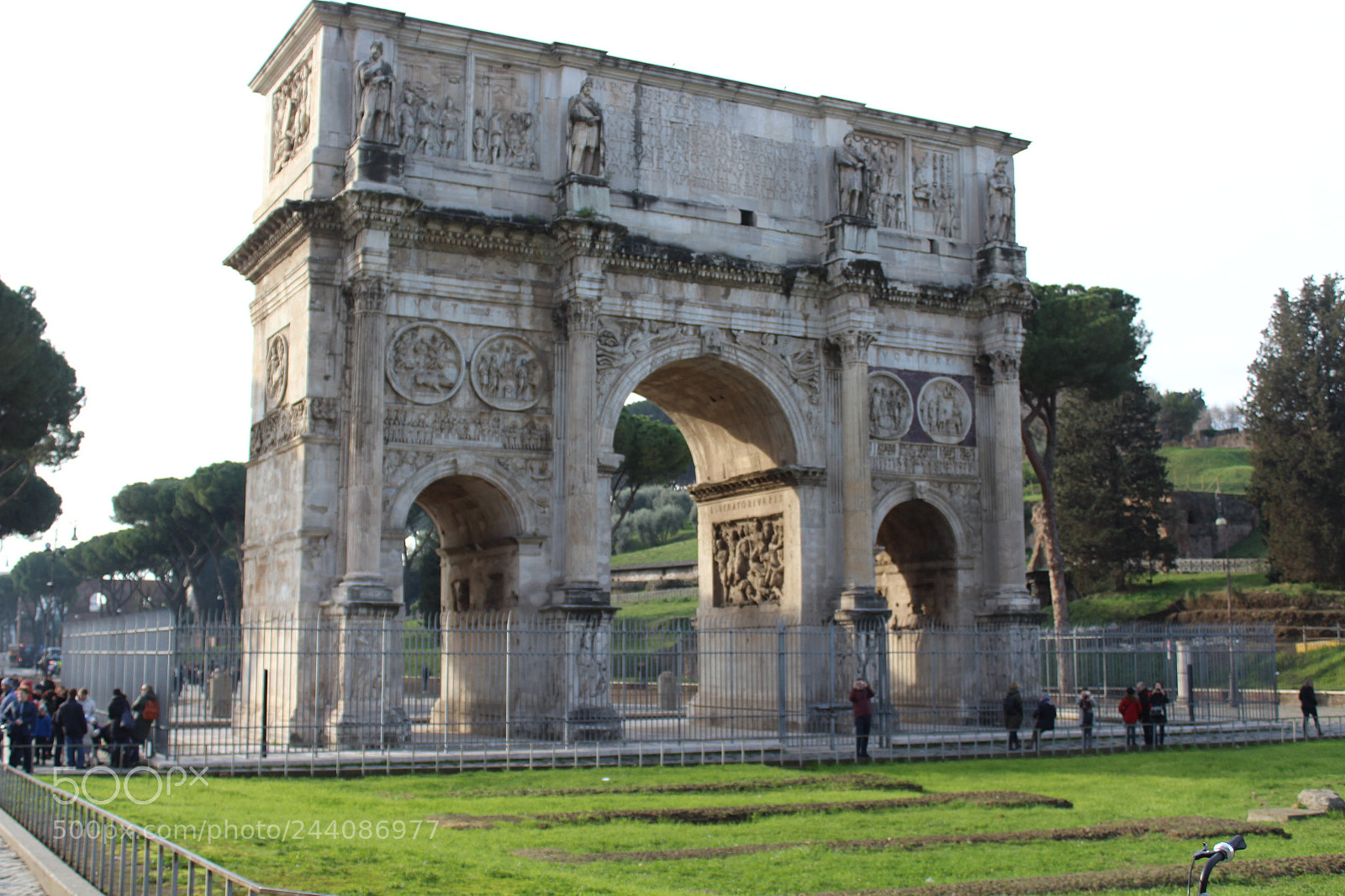 Canon EOS 1300D (EOS Rebel T6 / EOS Kiss X80) sample photo. Roma photography