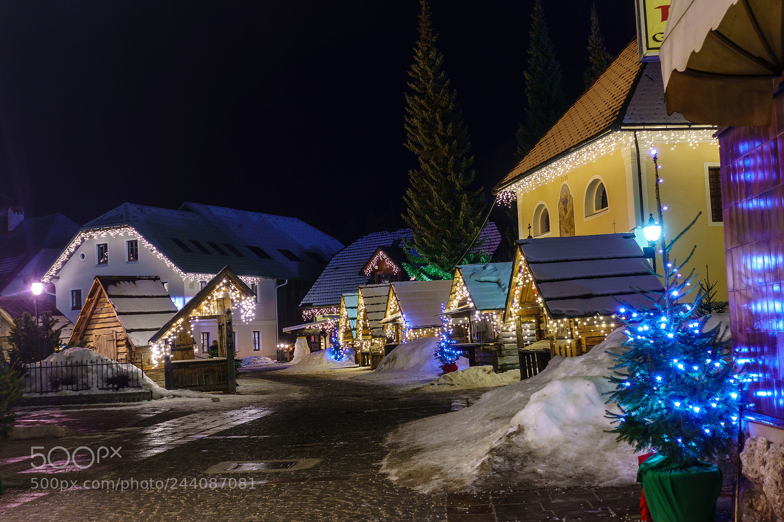 Sony DSC-RX100M5 sample photo. Kranjska gora christmas decorated photography