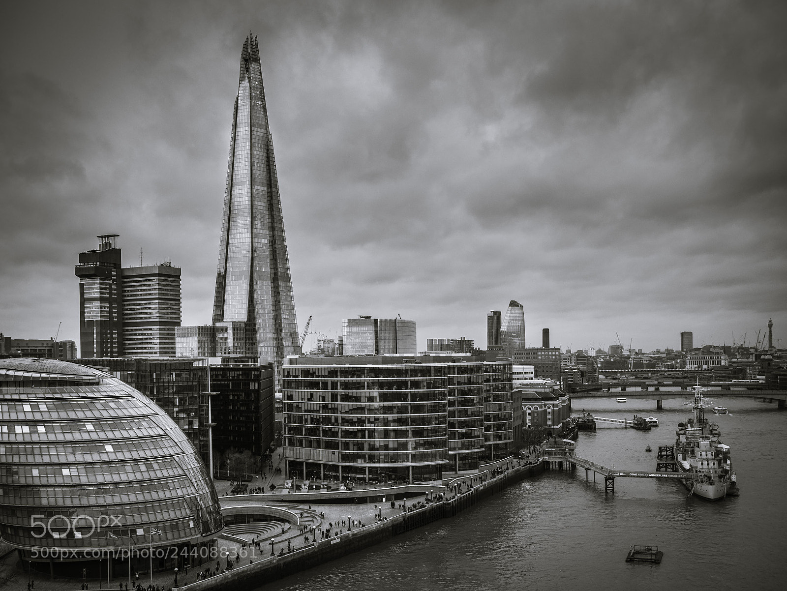 Panasonic Lumix DMC-G85 (Lumix DMC-G80) sample photo. London shard photography