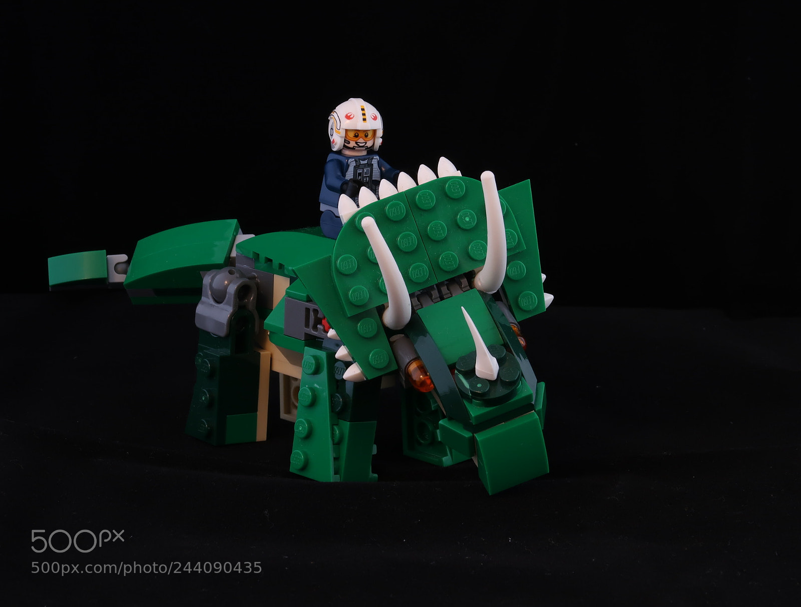 Canon PowerShot G7 X Mark II sample photo. Ride the dinosaur photography