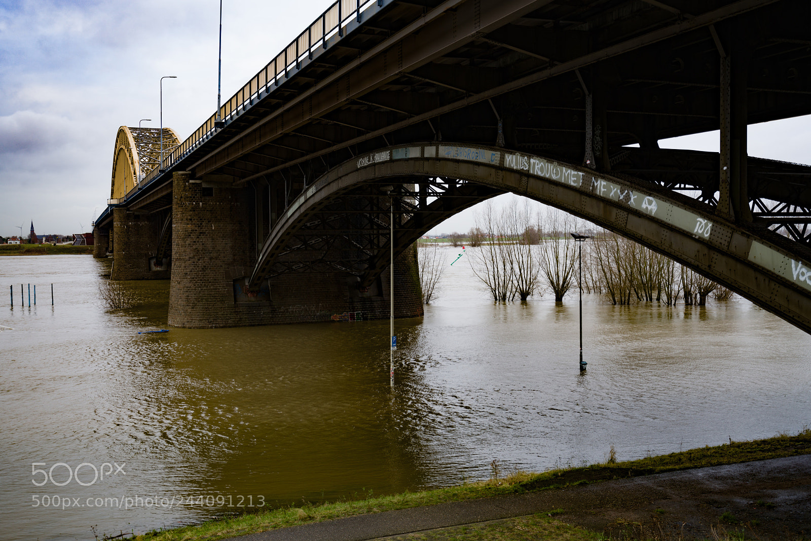 Sony a7R III sample photo. Under the bridge photography