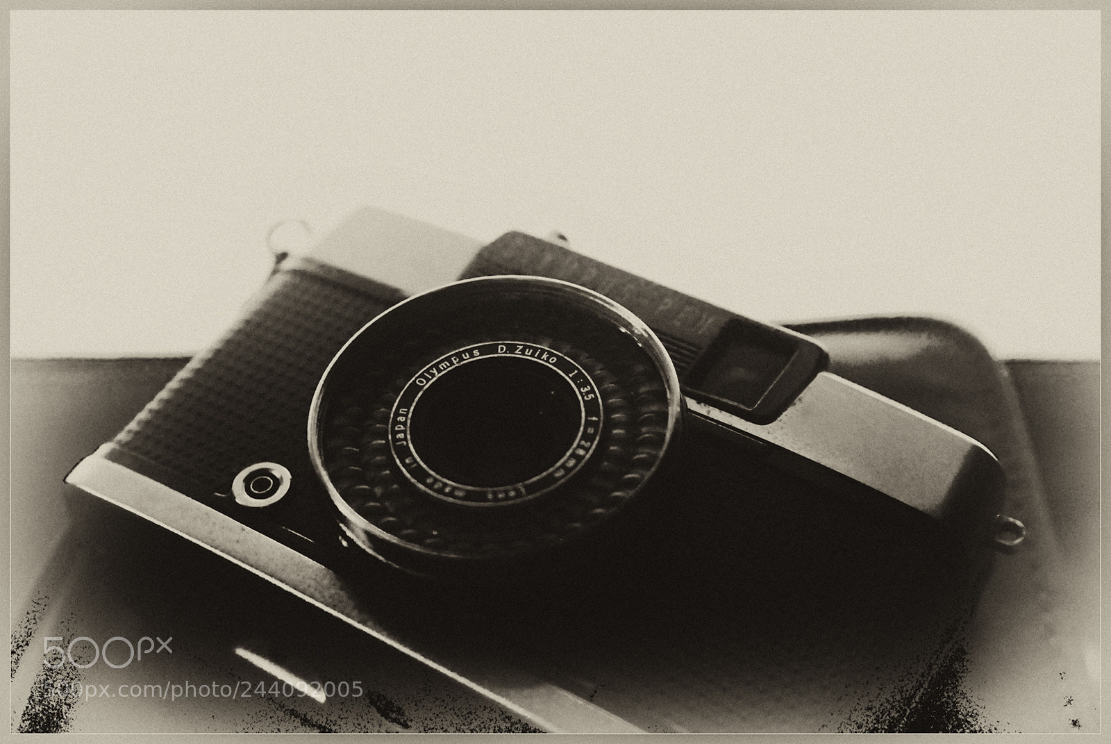 Nikon D200 sample photo. Old olympus photography