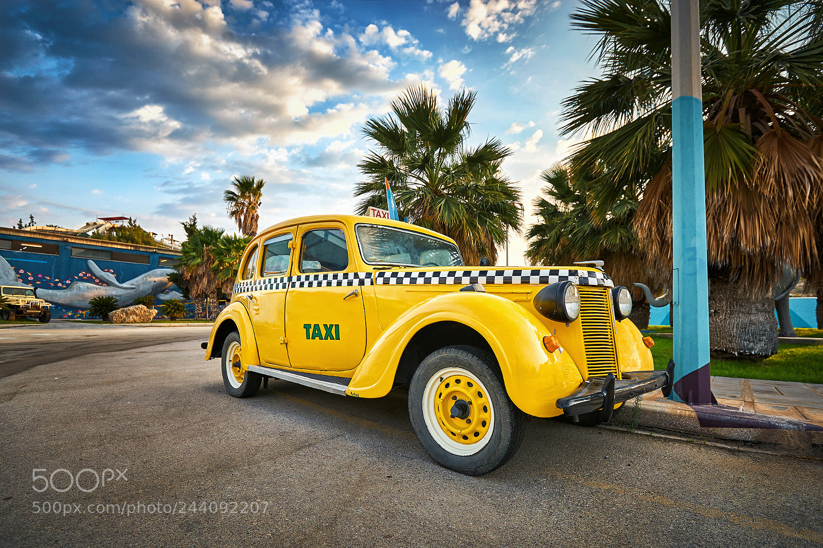 Sony a7 II sample photo. Retro yellow taxi photography