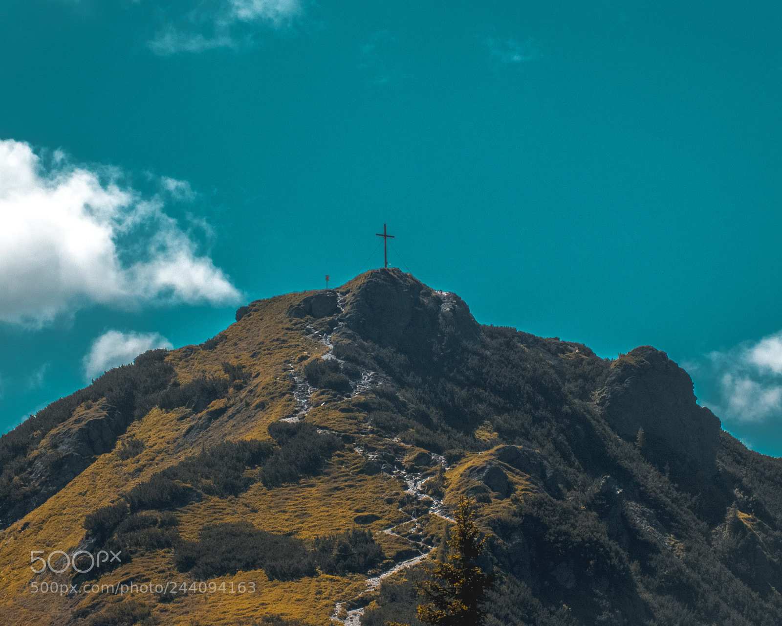 Fujifilm FinePix HS30EXR sample photo. Mountain peak cross photography