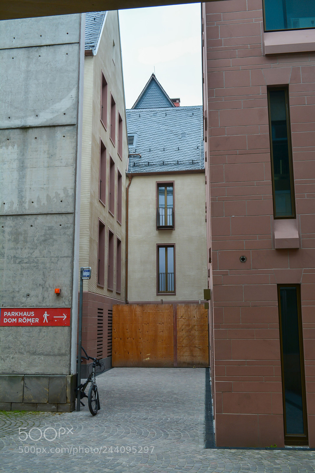 Nikon D7100 sample photo. Ffm altstadt photography