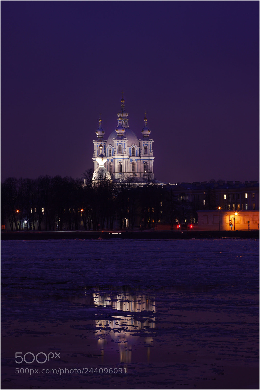 Canon EOS-1Ds Mark III sample photo. Smolny cathedral photography
