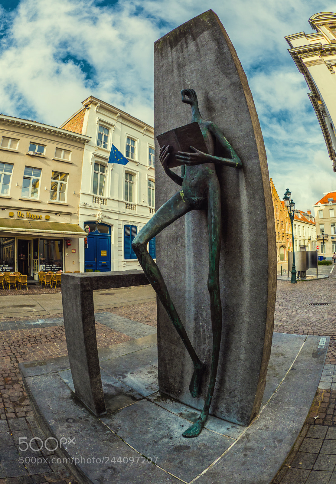 Olympus OM-D E-M1 Mark II sample photo. Olympus digital camera photography