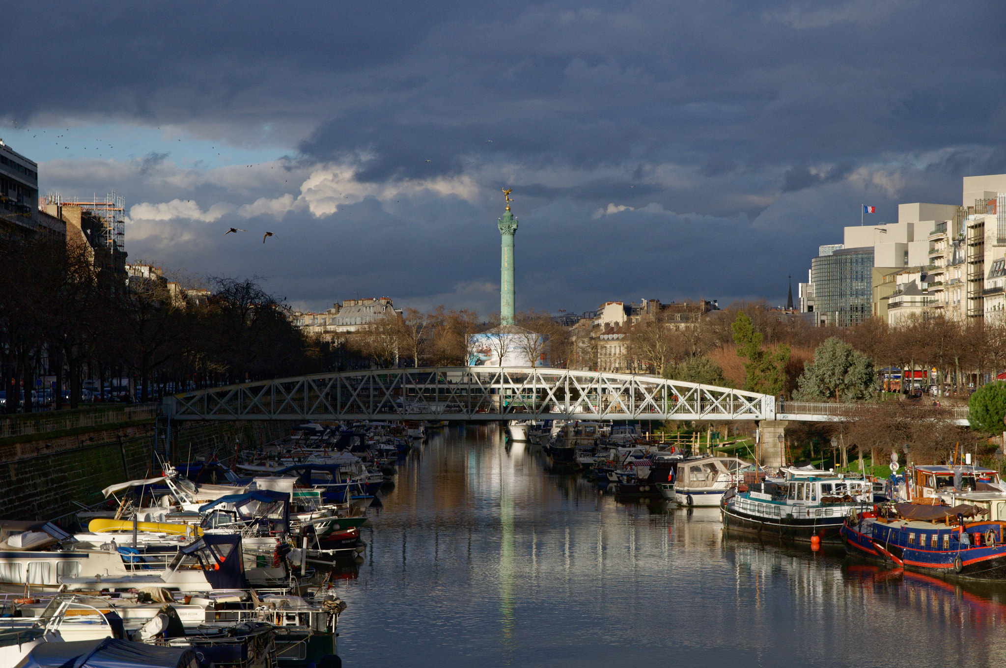 Sigma 17-70mm F2.8-4 DC Macro OS HSM | C sample photo. July colum on place de la bastille photography