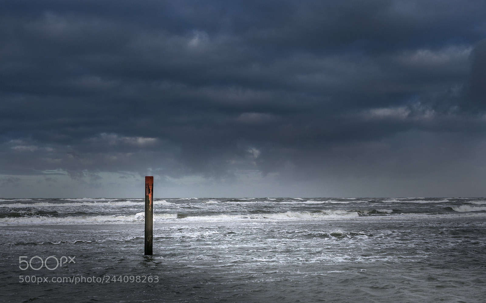 Olympus OM-D E-M10 II sample photo. Simple seascape photography