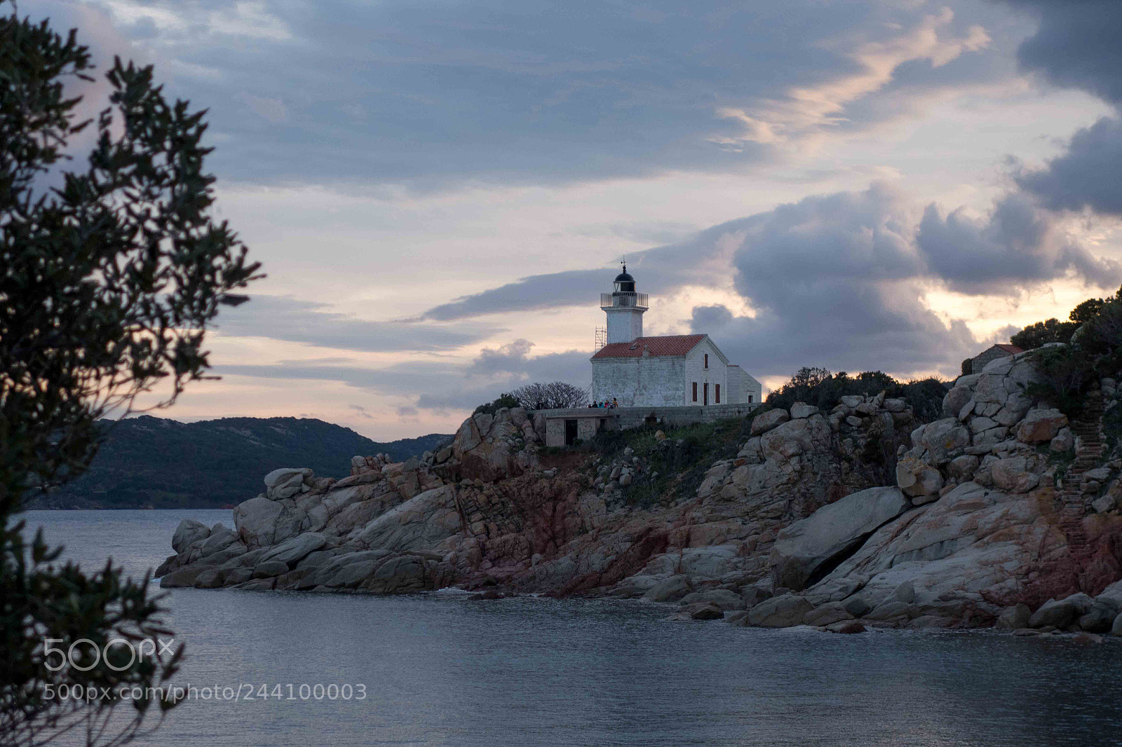 Sony Cyber-shot DSC-RX100 II sample photo. Mysterious lighthouse photography