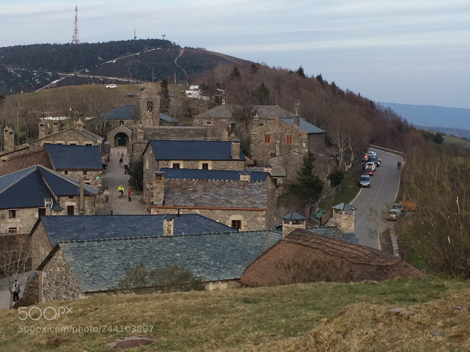 Apple iPhone 5s sample photo. O cebreiro. galicia. spain photography