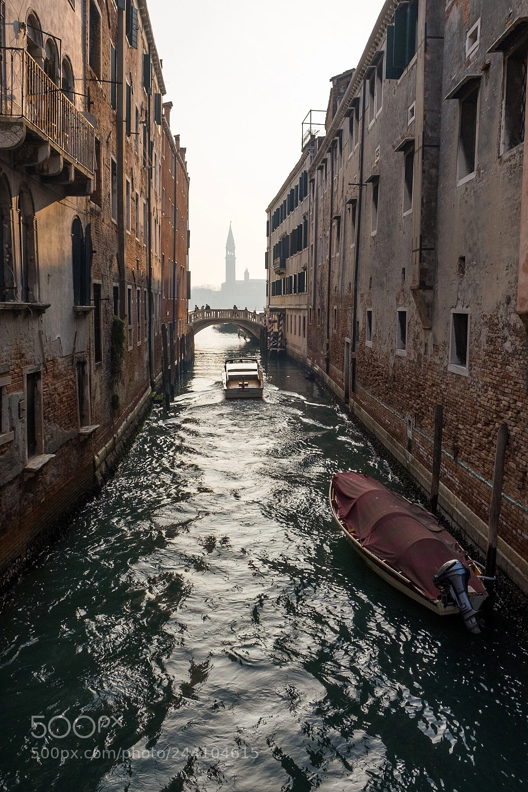 Fujifilm X-T20 sample photo. Venice canal towards san photography
