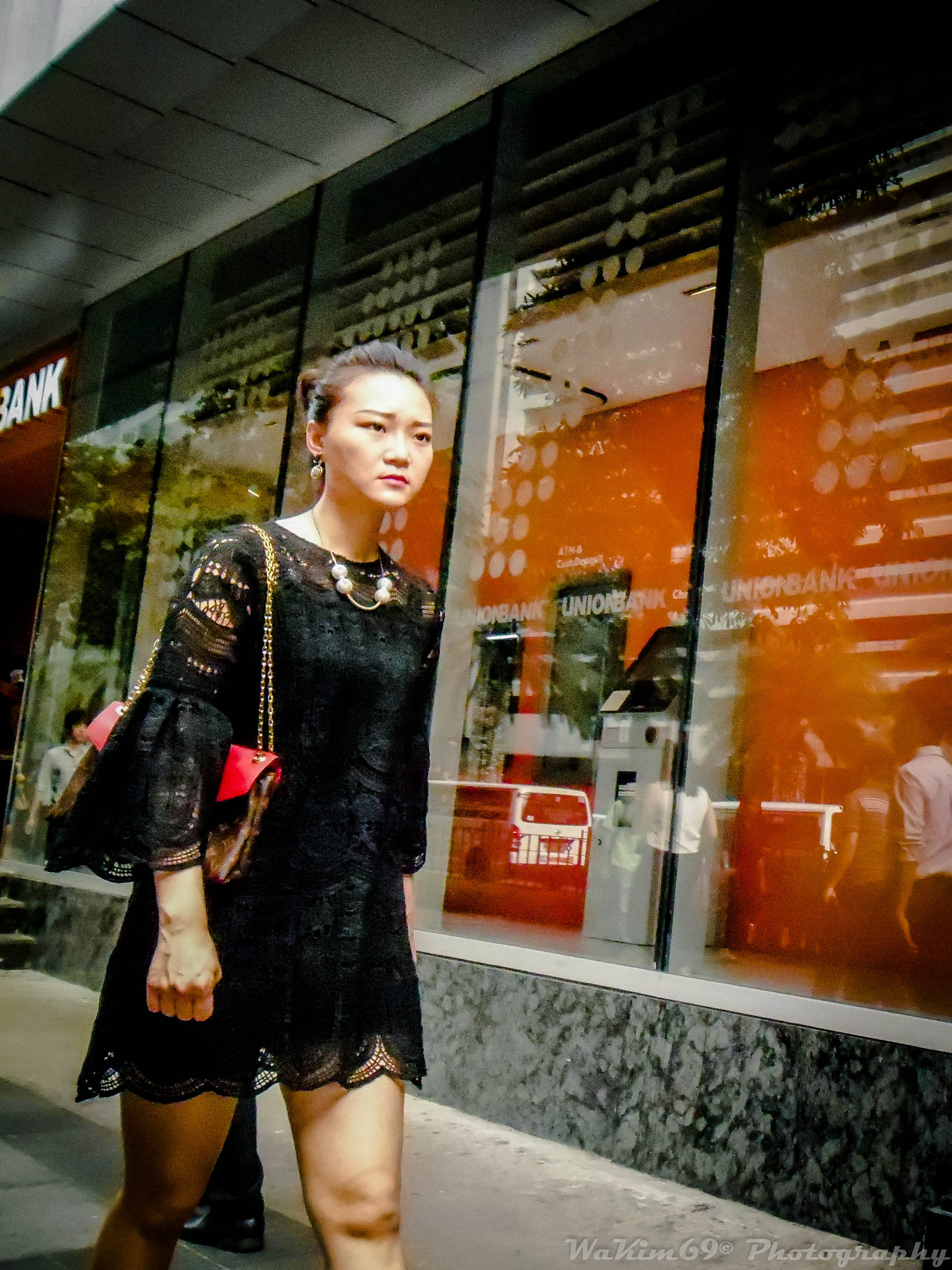 Samsung ES90/ ES91 sample photo. The look of concern... :) photography
