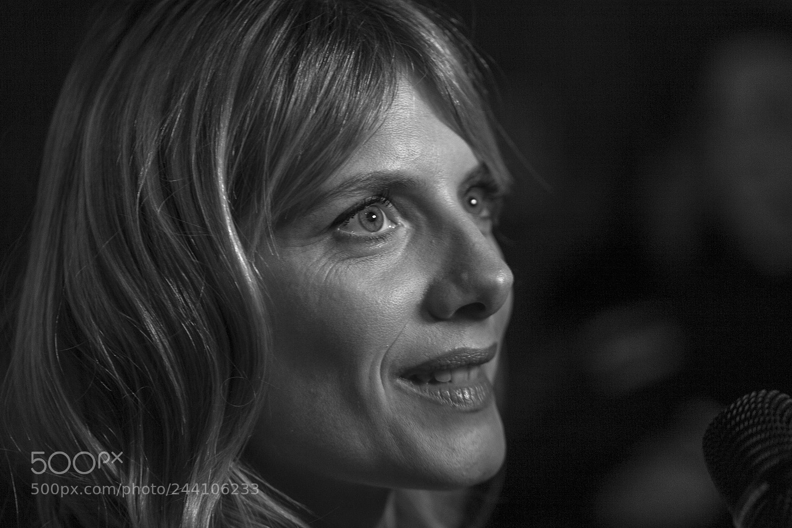 Canon EOS 5D sample photo. Mélanie laurent photography