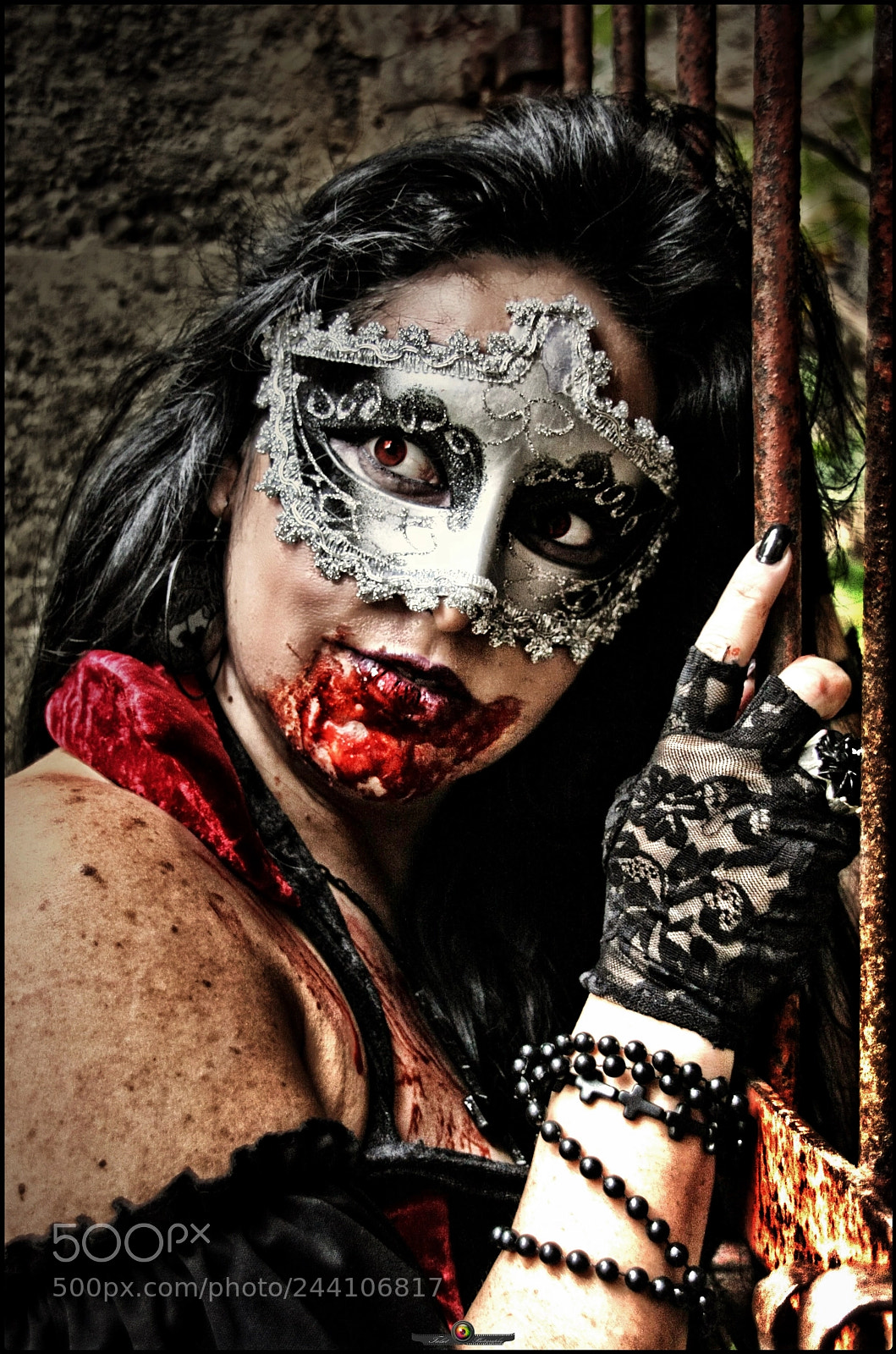Canon EOS 40D sample photo. Portrait blood lips photography