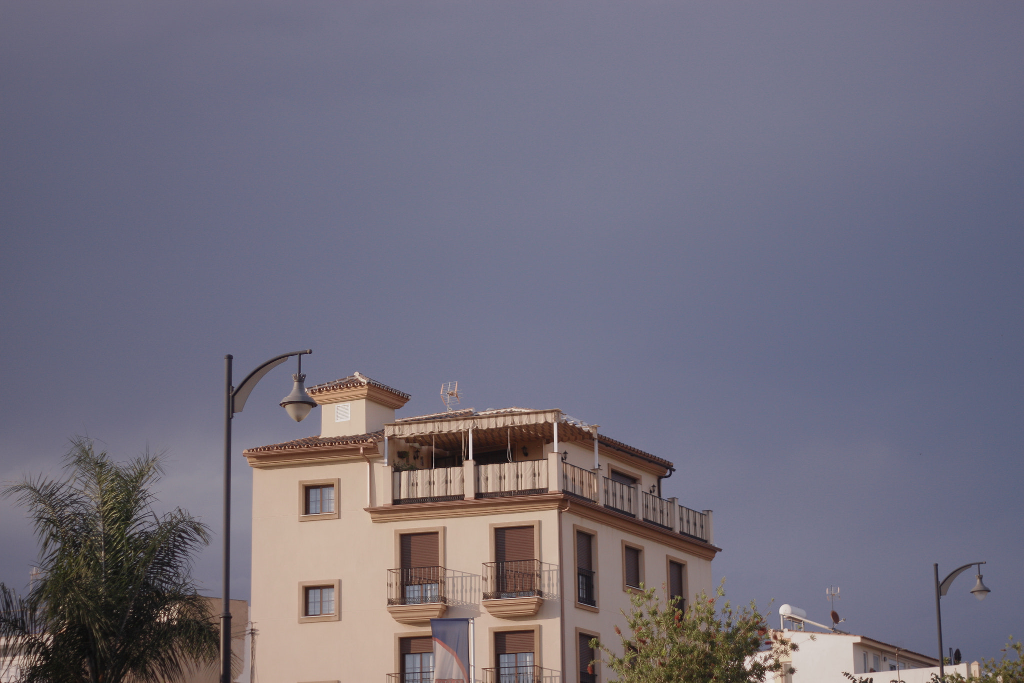 Canon EOS 500D (EOS Rebel T1i / EOS Kiss X3) + Canon EF 50mm f/1.8 sample photo. Spain 2015 photography