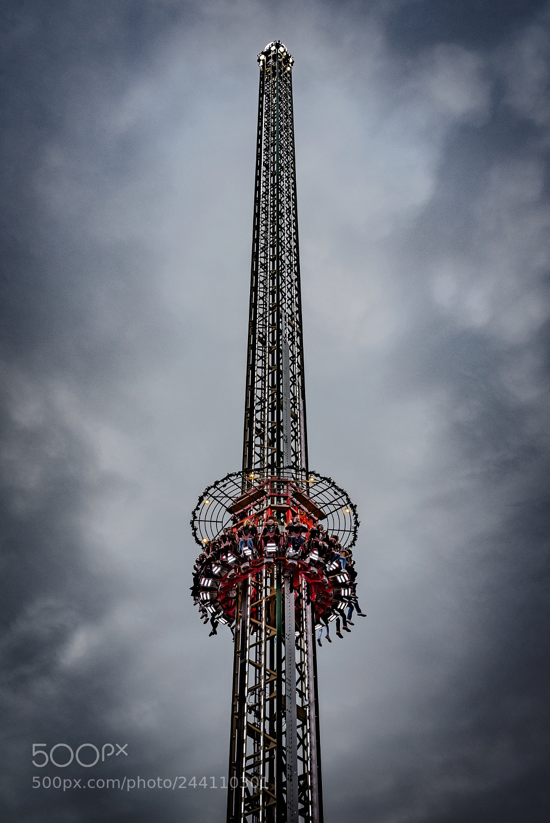 Nikon D610 sample photo. Drop of fear photography
