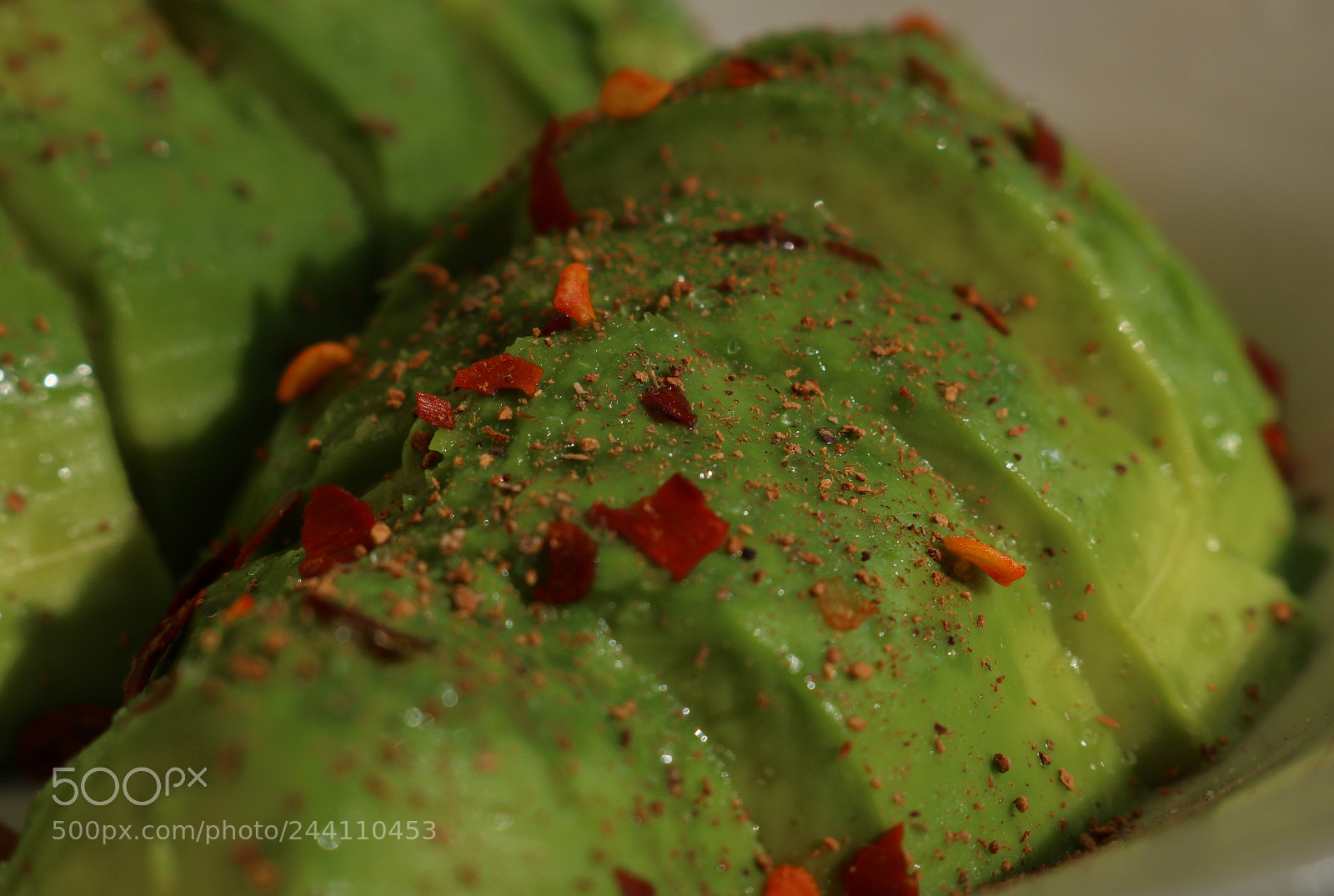 Canon EOS 750D (EOS Rebel T6i / EOS Kiss X8i) sample photo. Avocado :) photography