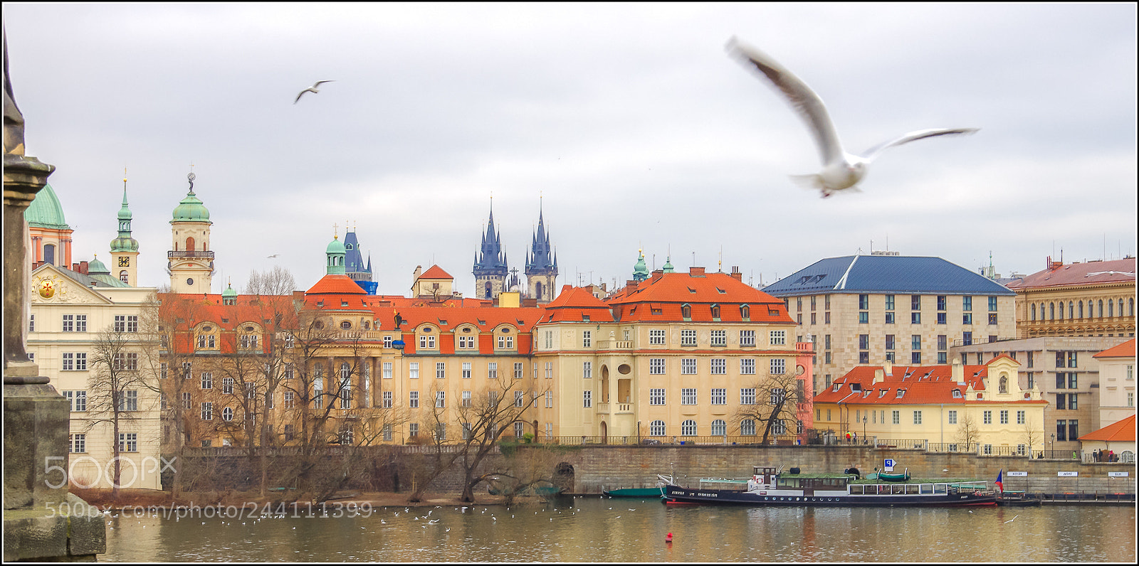 Pentax K-5 sample photo. Nad vltavou photography