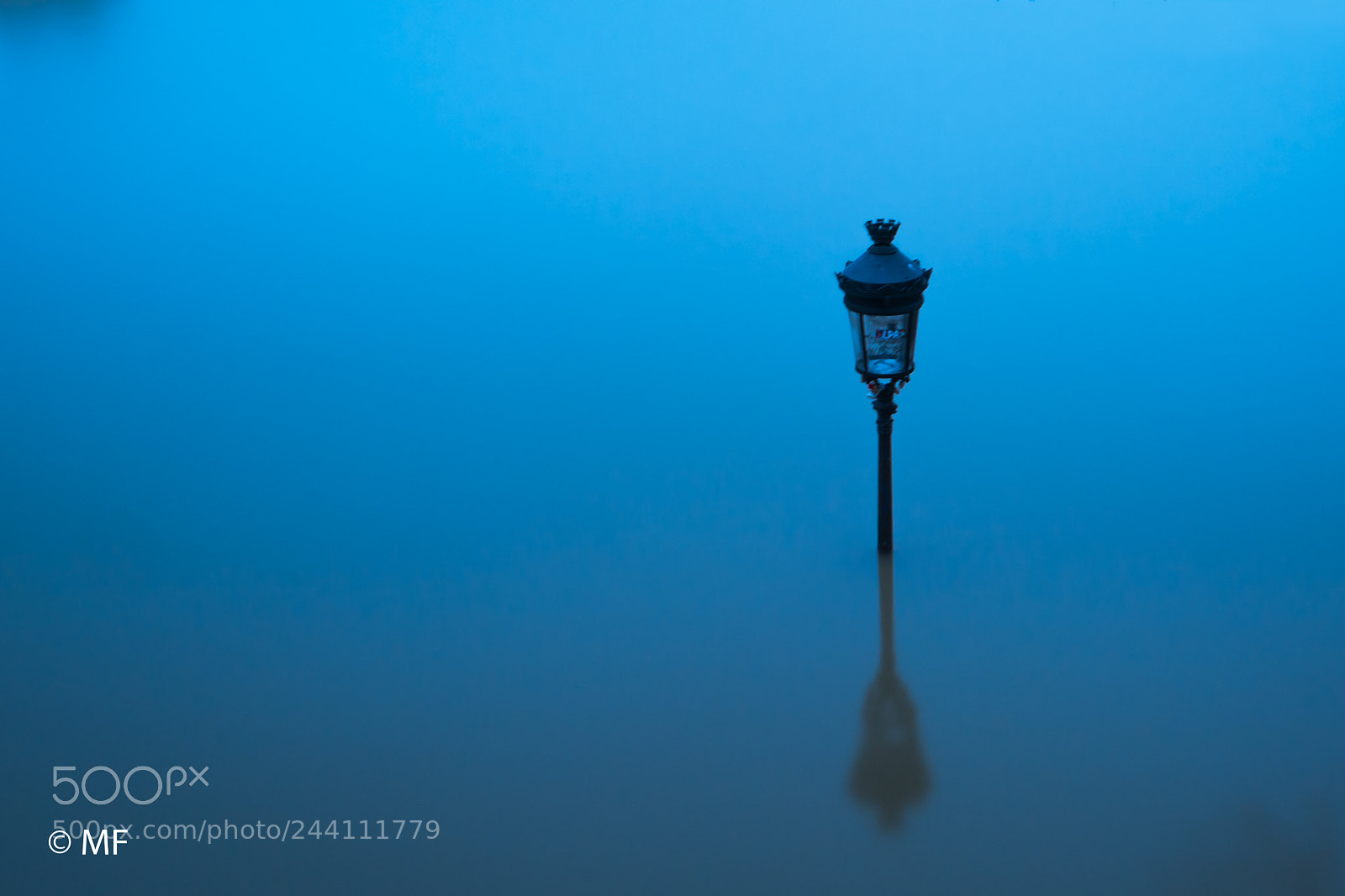 Samsung NX1 sample photo. Blue photography